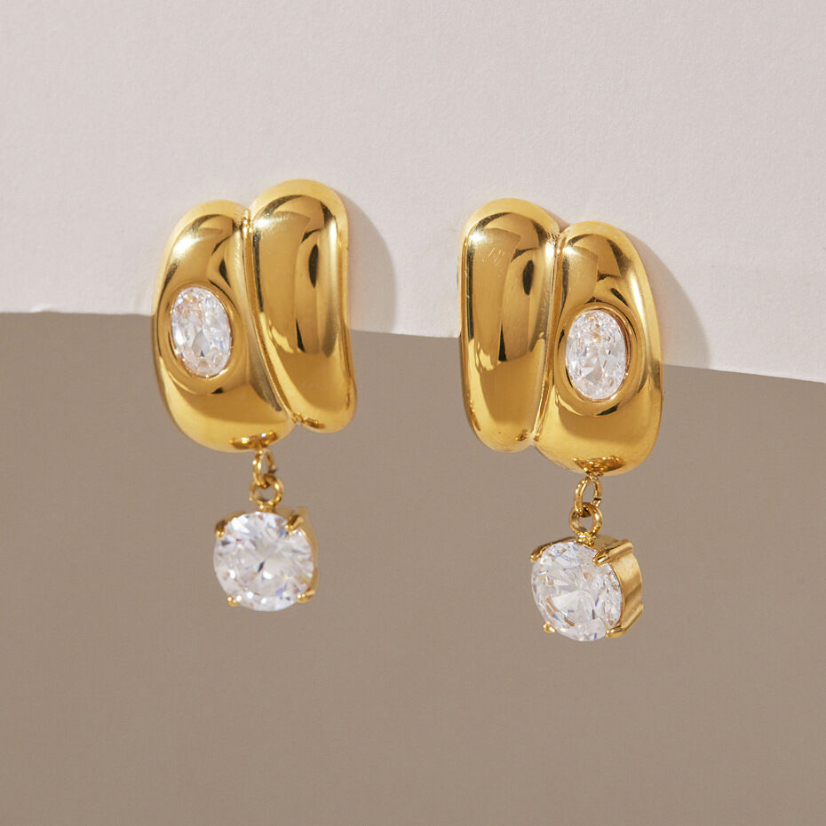 Luxuriöse Serie: Elegante, Unregelmäßig Geformte, Wasserdichte Zirkonia-Ohrstecker Für Damen Aus Edelstahl. 2
