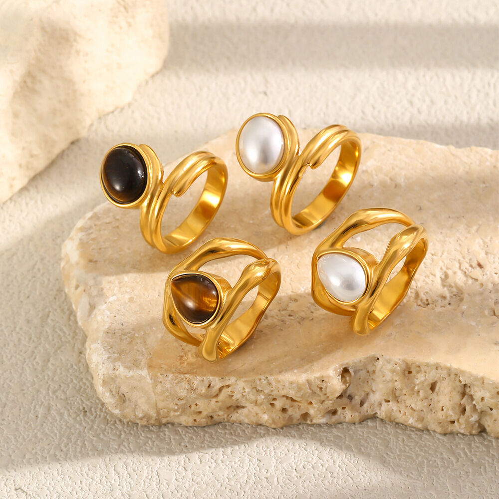 Elegante Statement-Ringe Aus Edelstahl In Schlichter, Unregelmäßiger Form – Wasserfest Und Goldfarben h5Bild2