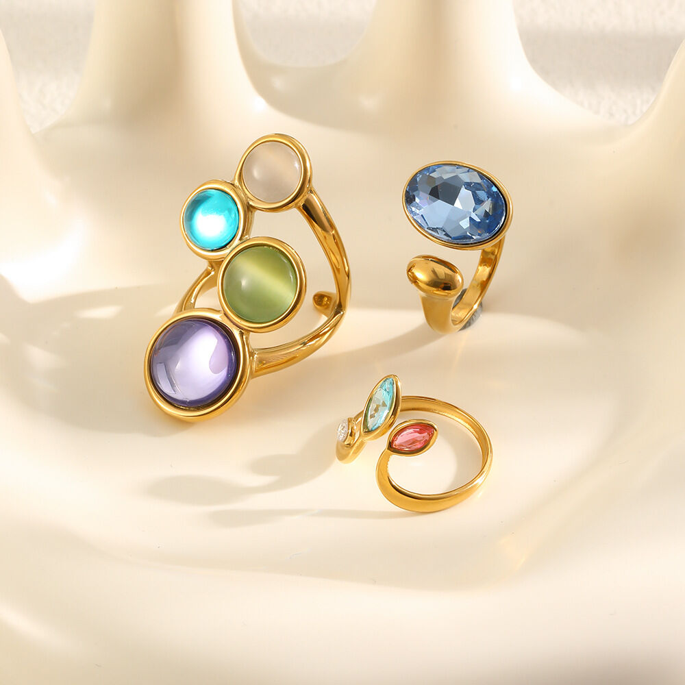 Anelli Da Donna Della Serie Romantic Sweet Droplet In Acciaio Inossidabile Color Oro Impermeabile Con Zirconi 2