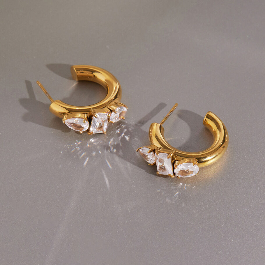 Boucles D'Oreilles Puces Pour Femmes Simple Series Daily Circle En Acier Inoxydable Étanche Couleur Or 2