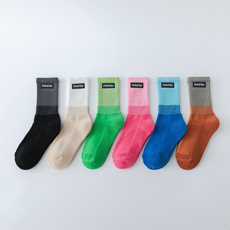 Slight Bounce Basic Gradient Mid-Calf Socks