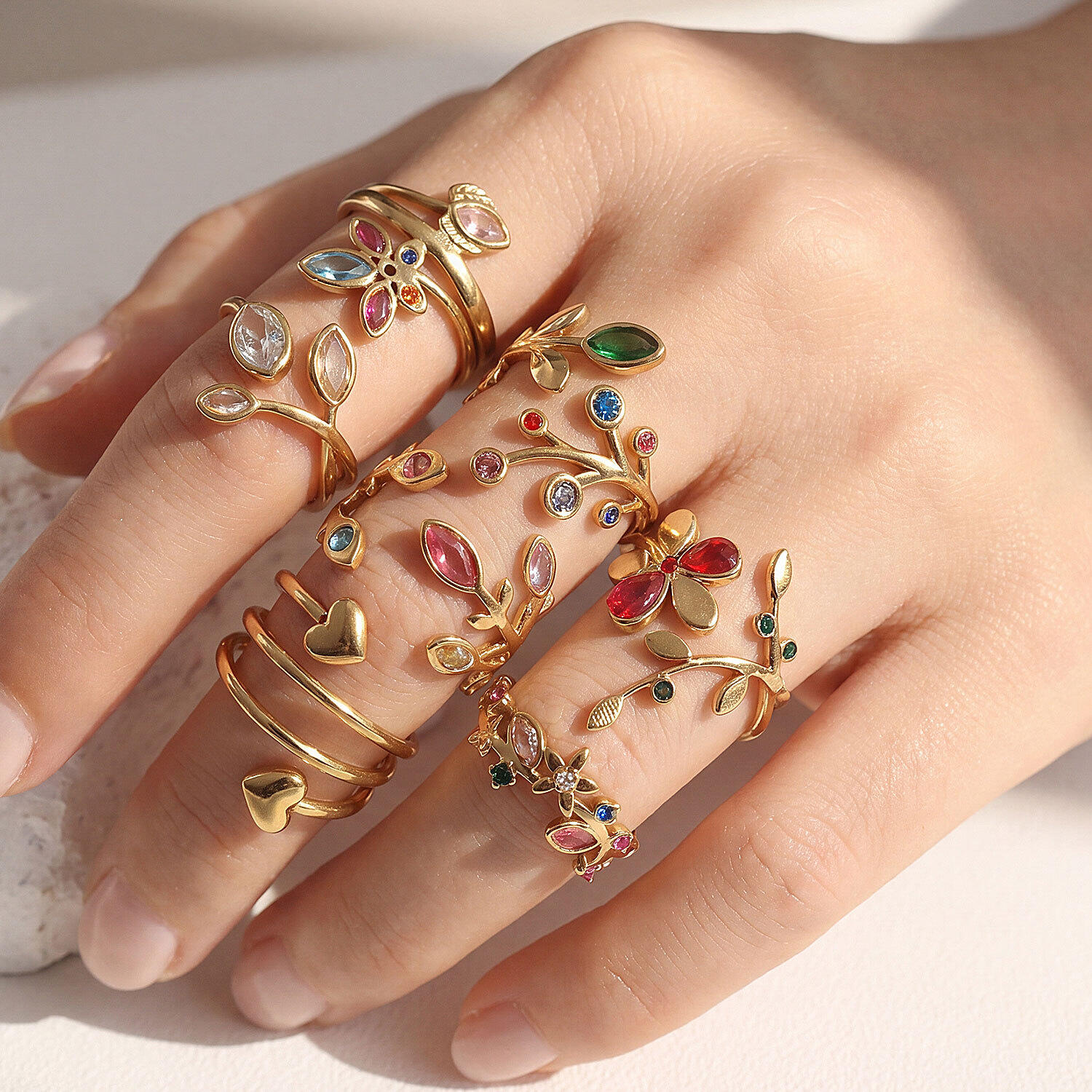 Romantische Serie Zoete Bloemen Hart Roestvrij Staal Waterdicht Goudkleurige Strass Statement Ringen h5 Afbeelding4