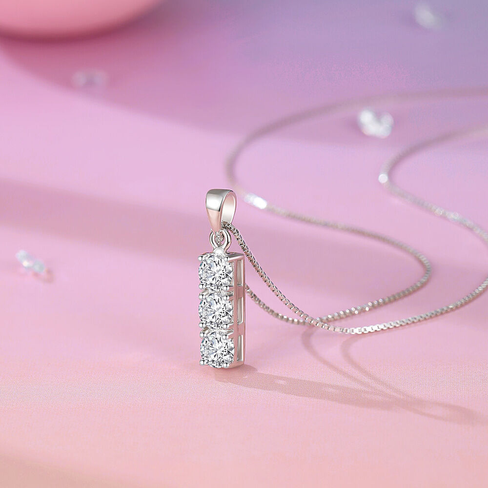 Romantic Series Elegant Rectangle 925 Sterling Silver Color Platinum Plating  Women's Moissanite   Necklaces 2
