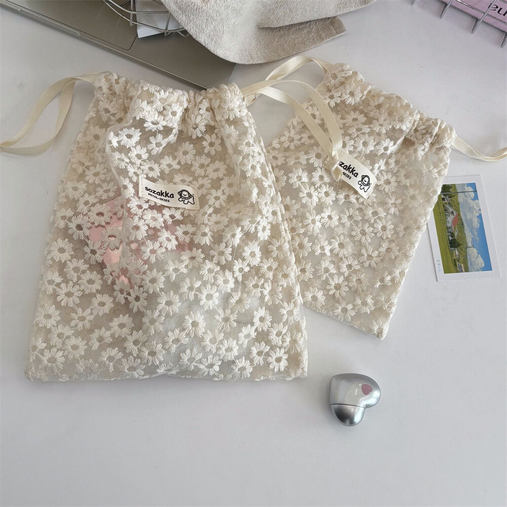 Serie Romantica - Confezioni Regalo In Pizzo Traforato Per Tutti I Giorni - Sacchetti Portagioie h5 Immagine3