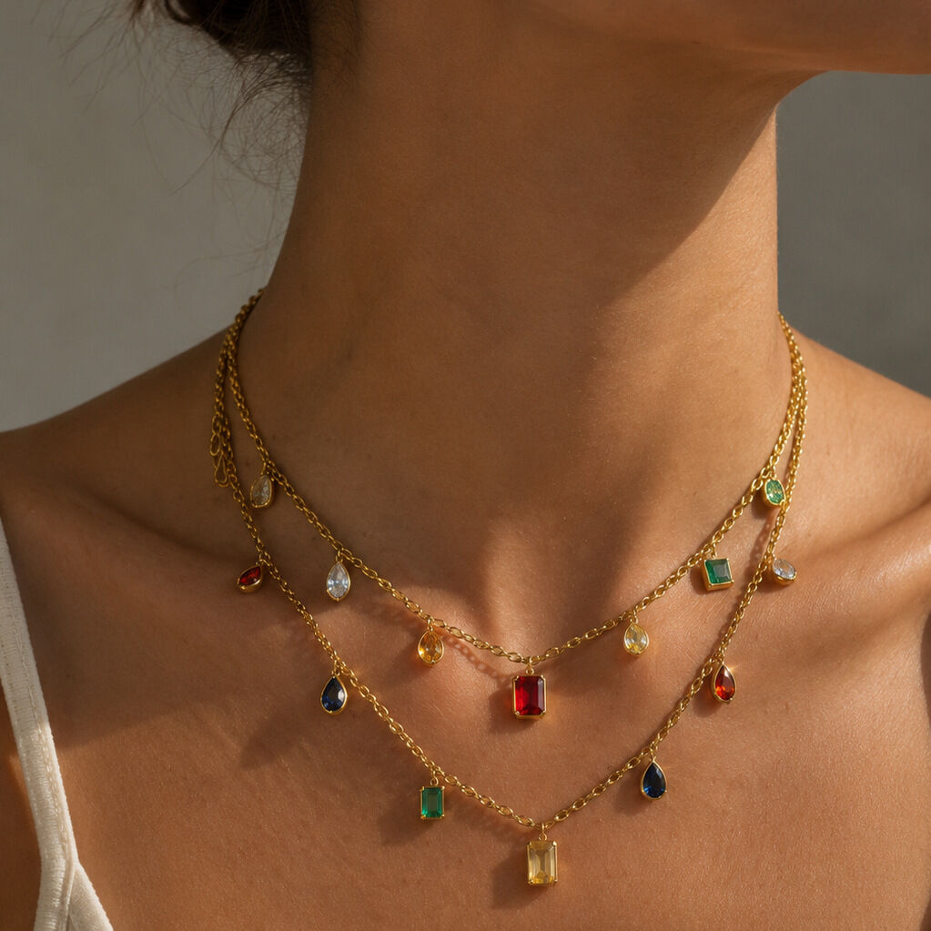 Collares Con Colgante De Circonita De Acero Inoxidable Color Oro, De La Serie Romantic Daily, Con Forma Rectangular.