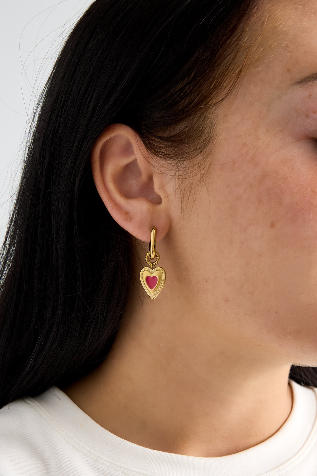 Earrings with colored heart charm h5 Picture2