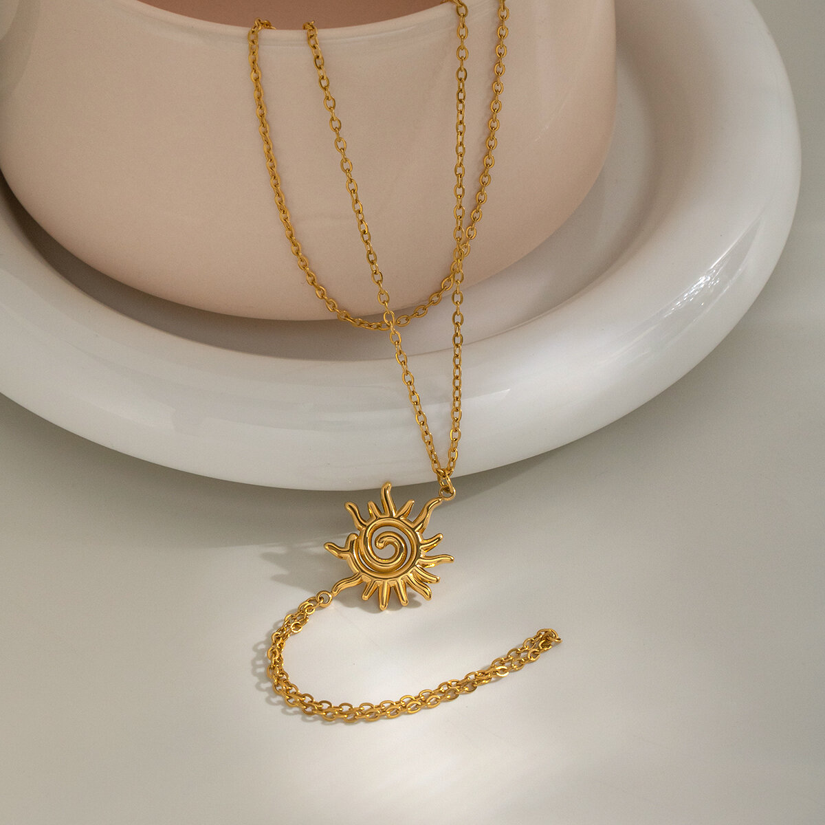 Sun Shape Stainless Steel Waterproof Gold Color Women's Hand Chain h5 Picture4