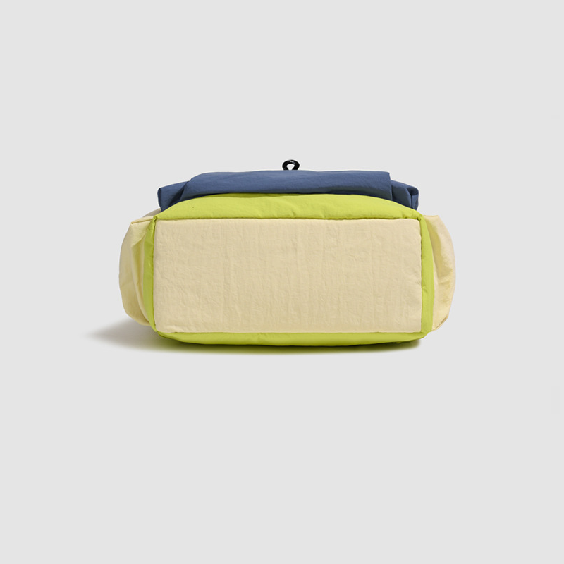 Sportlicher Patchwork-Rucksack aus Nylon für Damen in verschiedenen Farben Bild6
