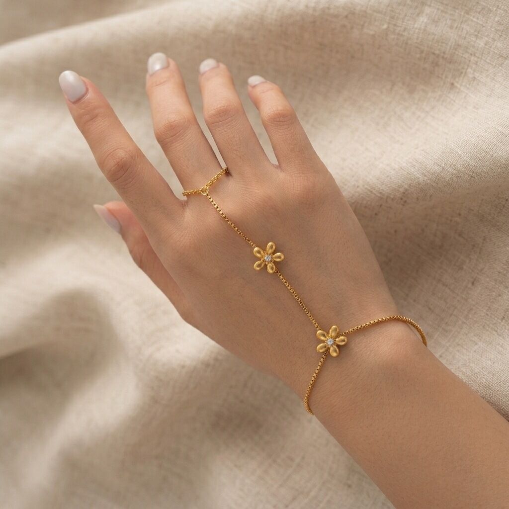 Flower Shape Stainless Steel Waterproof  Gold Color Women's Hand Chain