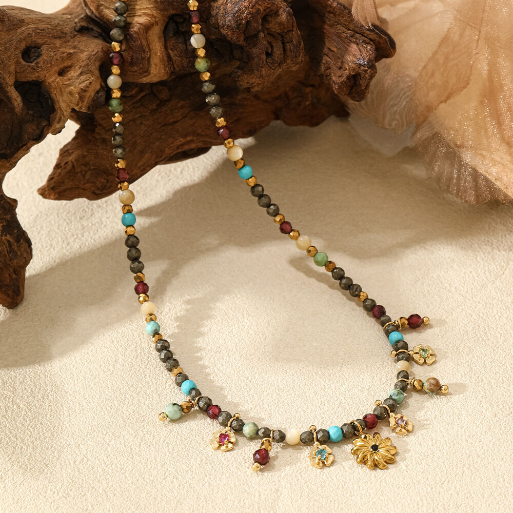 Classic Series Retro Flower Beads Natural Stones Women's Beaded Necklaces