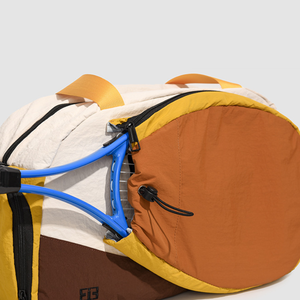 Sporty Style Patchwork Mixed Color Nylon Sports & Travel Bags h5 Picture6