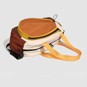 Sporty Style Patchwork Mixed Color Nylon Sports & Travel Bags h5 Picture3