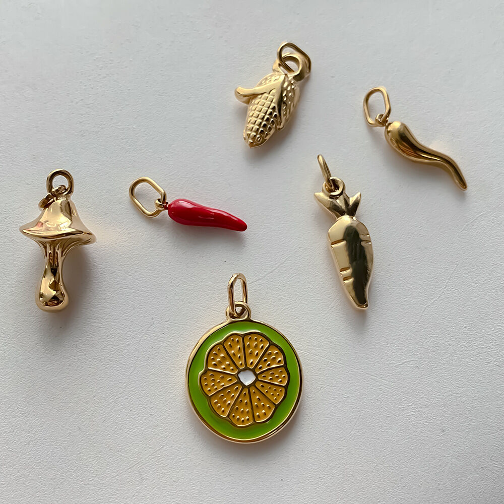 Einfache DIY-Anhänger aus Edelstahl in unregelmäßiger Form, wasserfest, goldfarben, mit Chili-Motiv