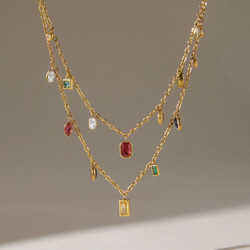 Collares Con Colgante De Circonita De Acero Inoxidable Color Oro, De La Serie Romantic Daily, Con Forma Rectangular. Imagen4