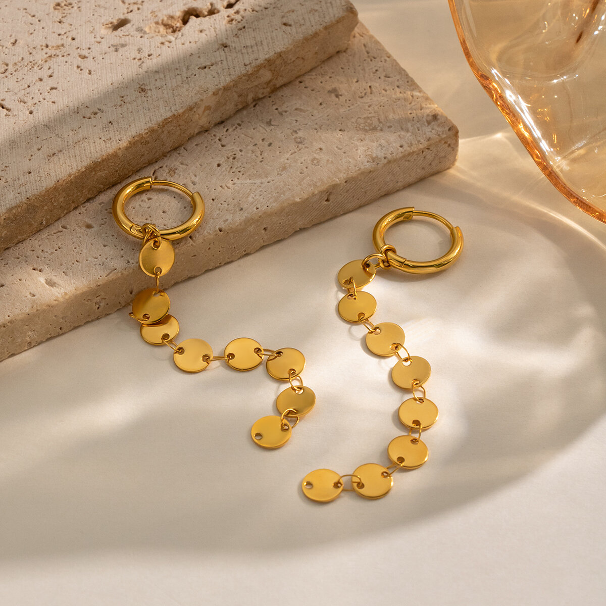 Boucles D'Oreilles Pendantes Pour Femmes, En Acier Inoxydable Imperméable, Couleur Or, Avec Pompon h5 Image4