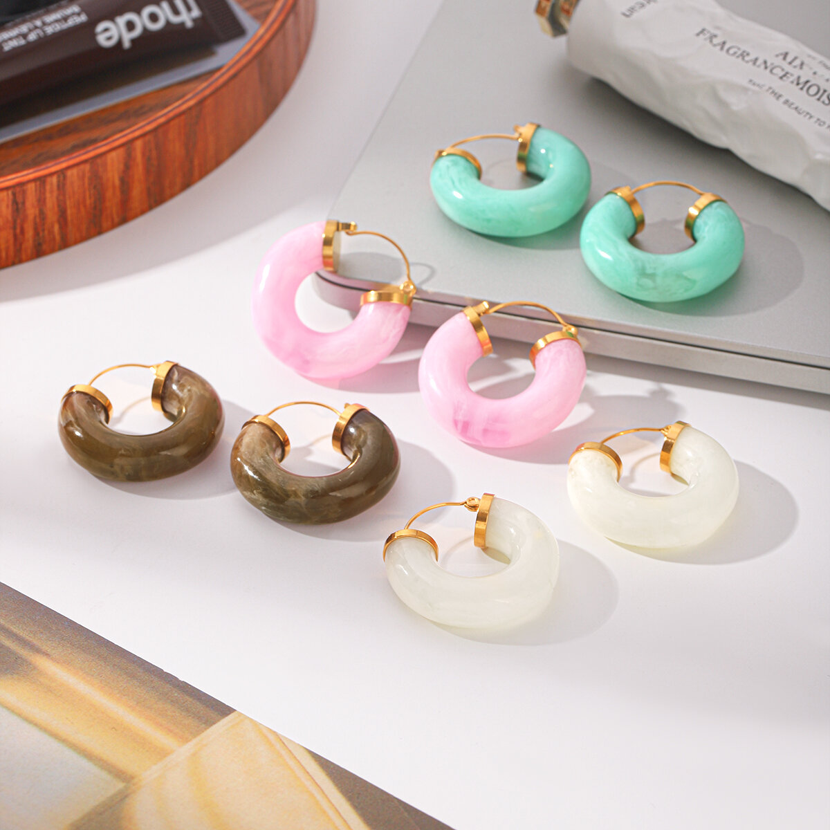 Simple Series Retro Daily Geometric Shape Resin   Gold Color  Women's Hoop Earrings Picture3