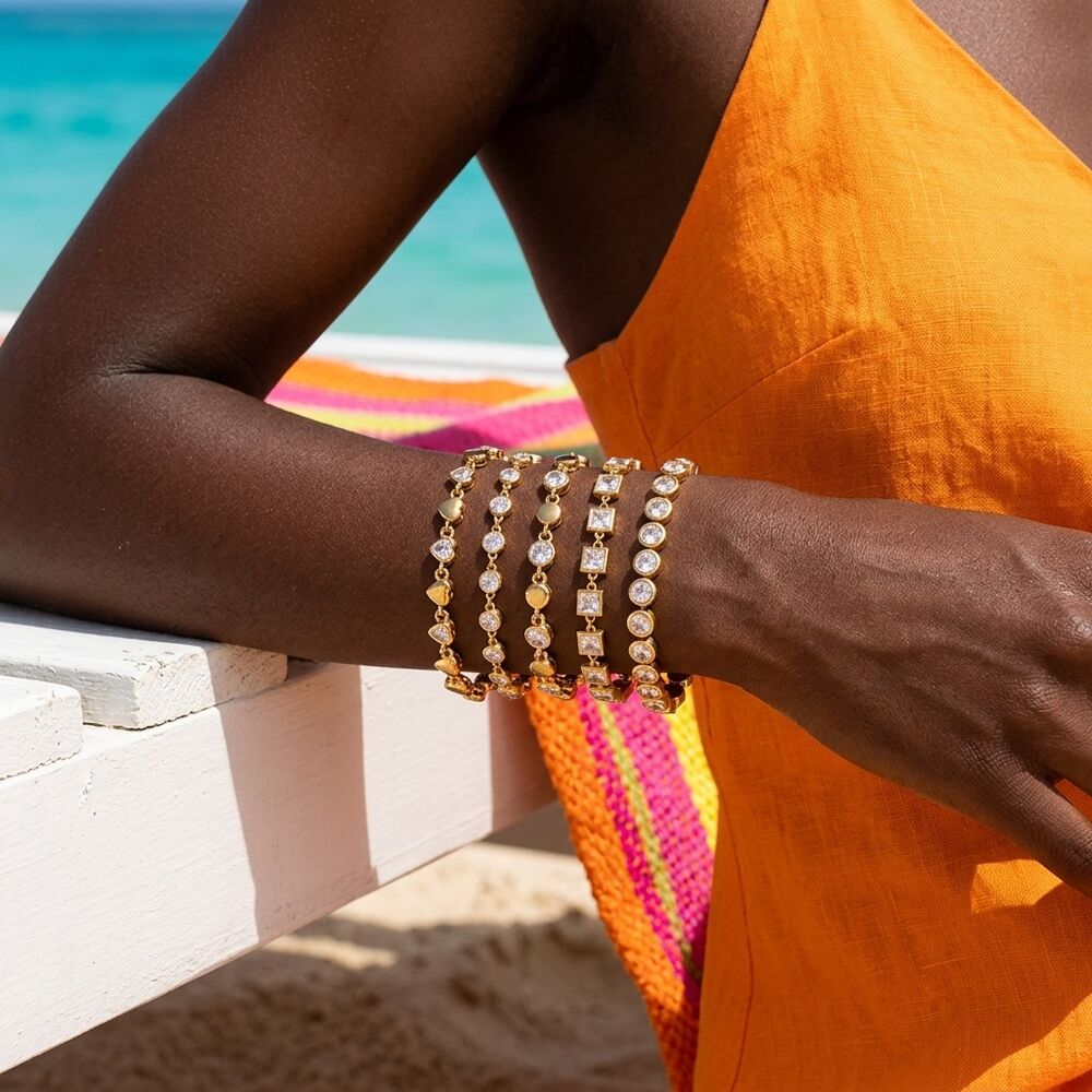 Luxe Serie Elegante Hartvormige Patchwork Cirkel Roestvrijstalen Waterdichte Gouden Zirkonia Damesarmbanden Afbeelding2