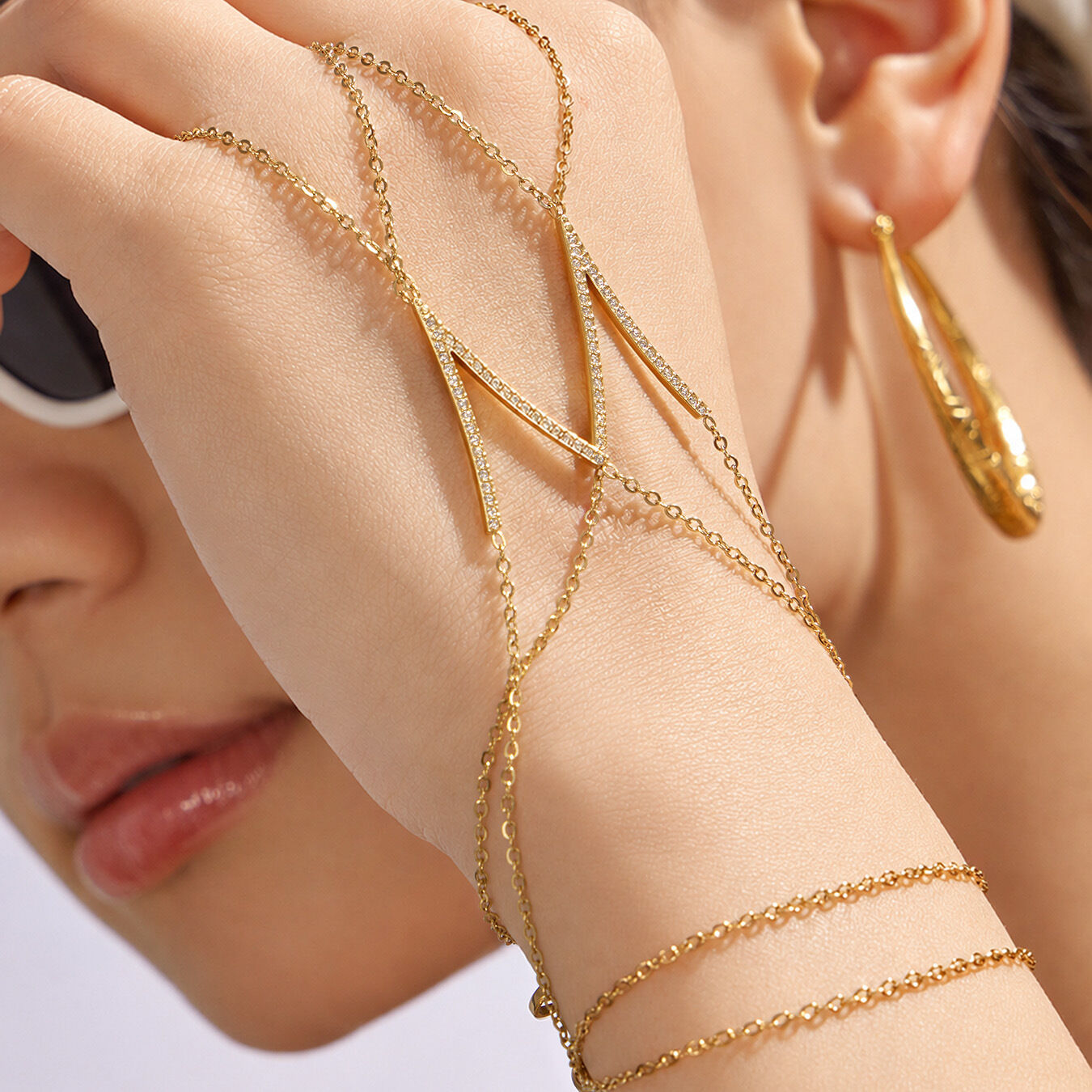Simple Series Daily Chain Stainless Steel Waterproof   Gold Color  Women's Chain Bracelets