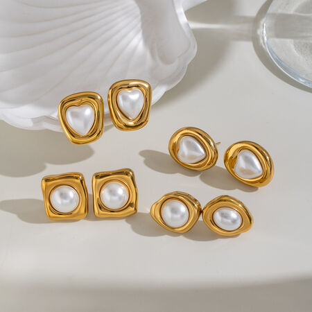 Geometric Shape Artificial Pearl Gold Color Women's Stud Earrings