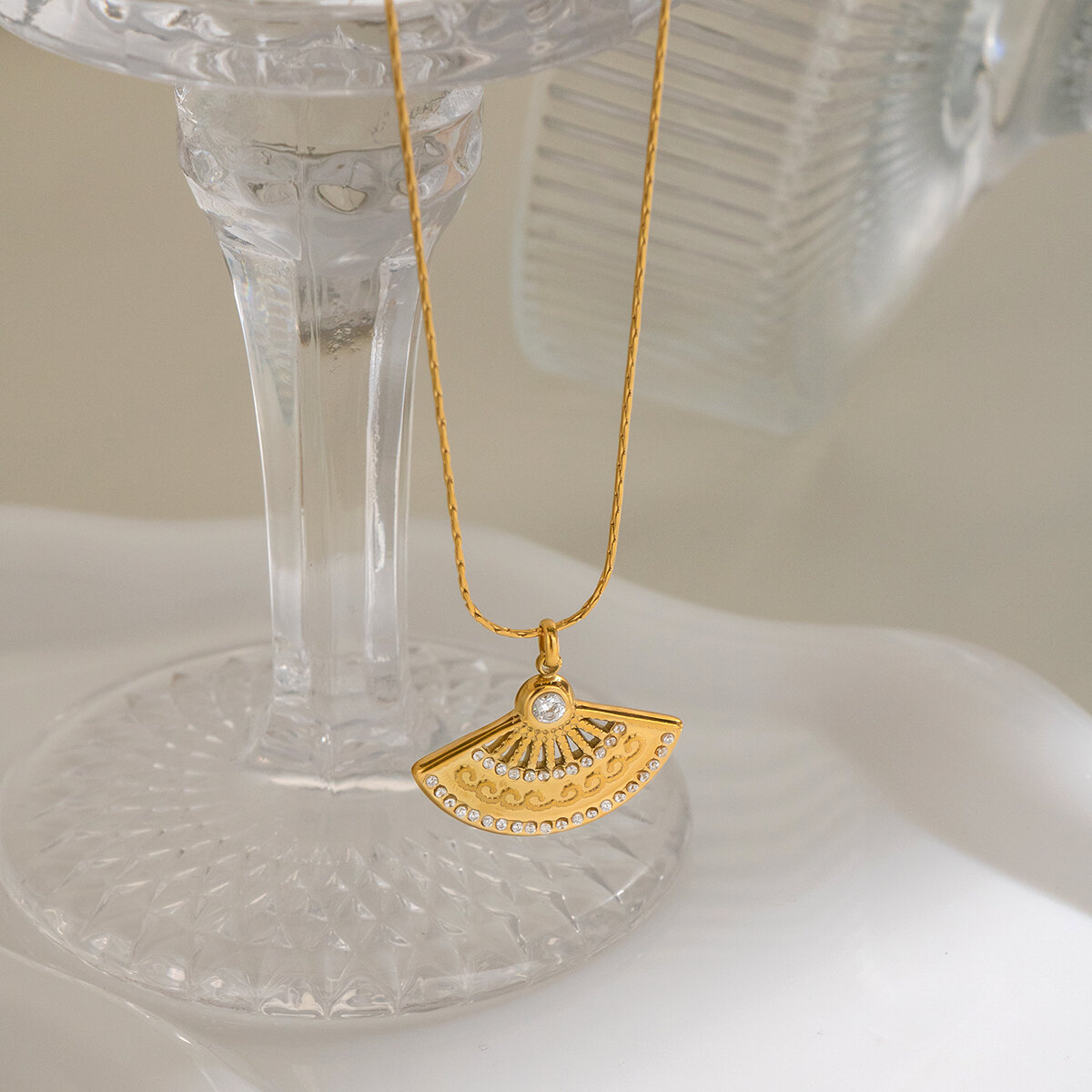 Simple Series Dagelijkse Ventilator Roestvrij Staal Waterdicht Goudkleurige Strass Hanger Damesketting h5 Afbeelding2