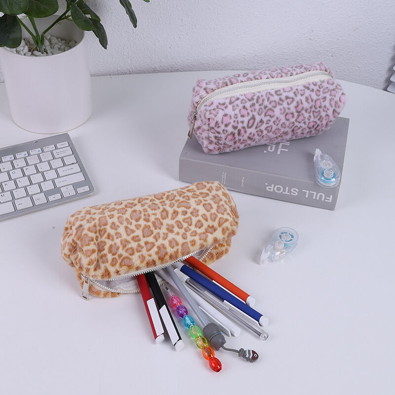 Simple Series Retro Polyester Solid Color Leopard Print Pen Pouches h5 Picture2