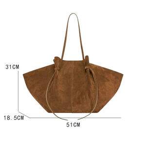 Casual Style None Solid Color Twist Suede Women's Trapezoid Shoulder Bags h5 Picture7