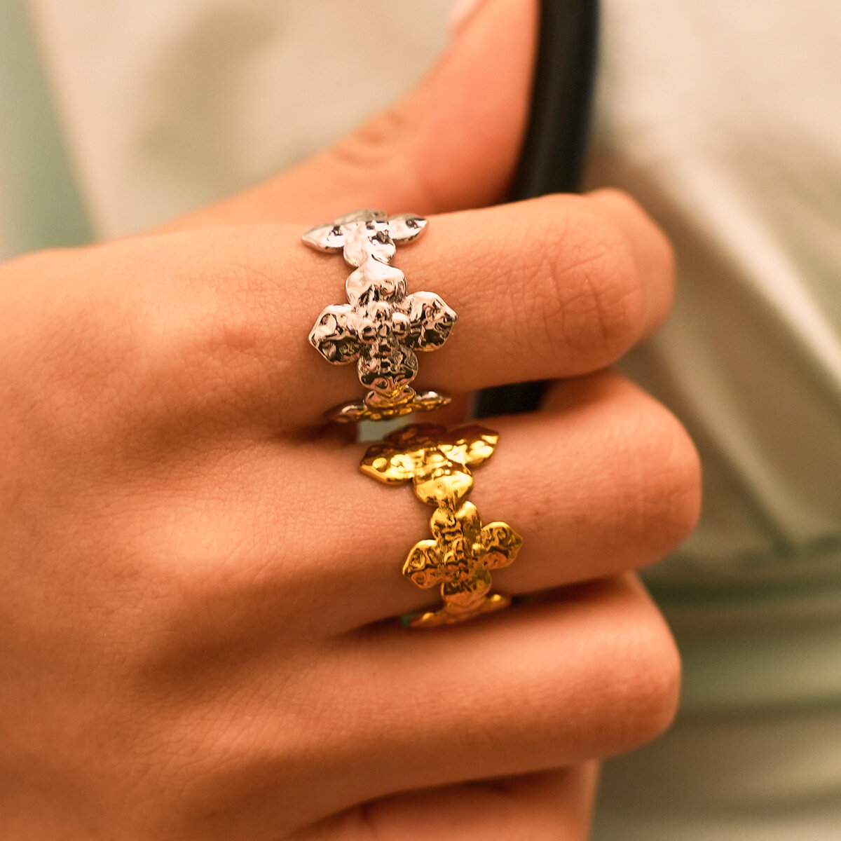 Retro Series Daily Cross Stainless Steel Waterproof   Gold Color  Women‘s Statement Rings Picture2