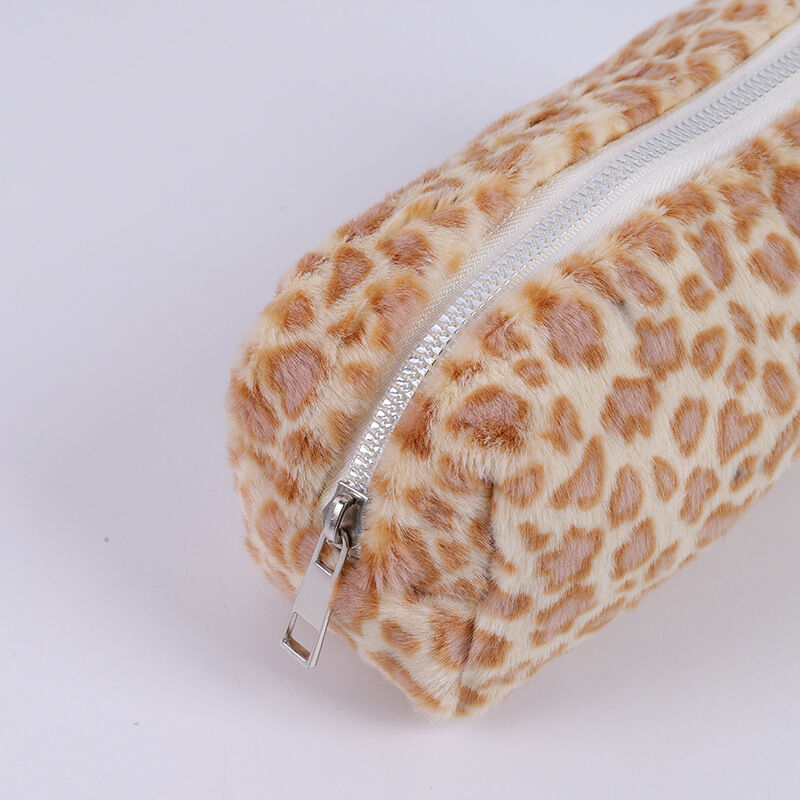 Simple Series Retro Polyester Solid Color Leopard Print Pen Pouches h5 Picture6