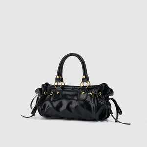 Streetwear Style Metal Hardware Solid Color Pu Women's Bowling Handbags h5 Picture2