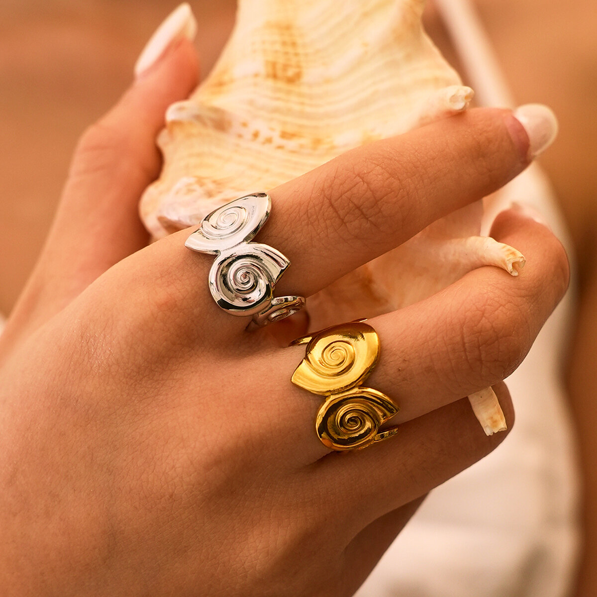 Simple Series Daily Shell Stainless Steel Waterproof   Gold Color  Women‘s Statement Rings Picture7