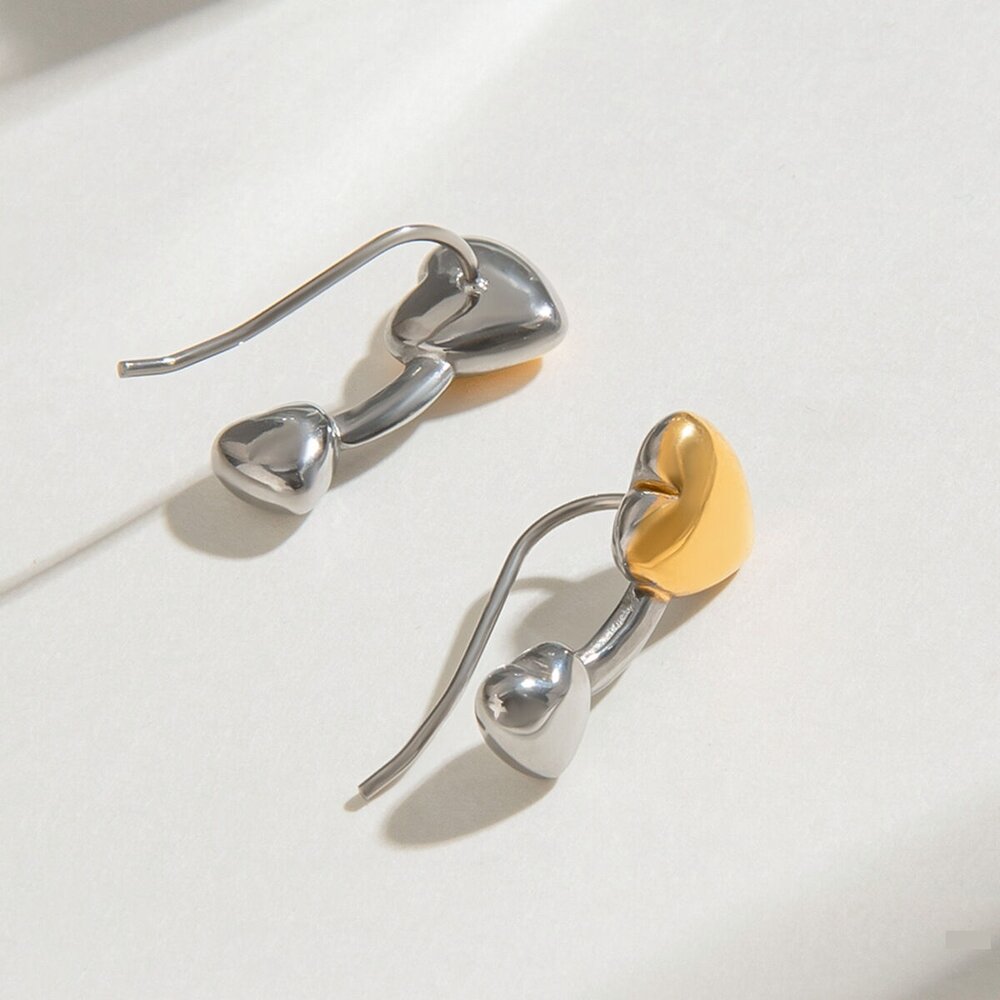 1 Pair Designable Series Delicate Heart Stainless Steel Waterproof Gold & Silver Color Women's Stud Earrings Picture2