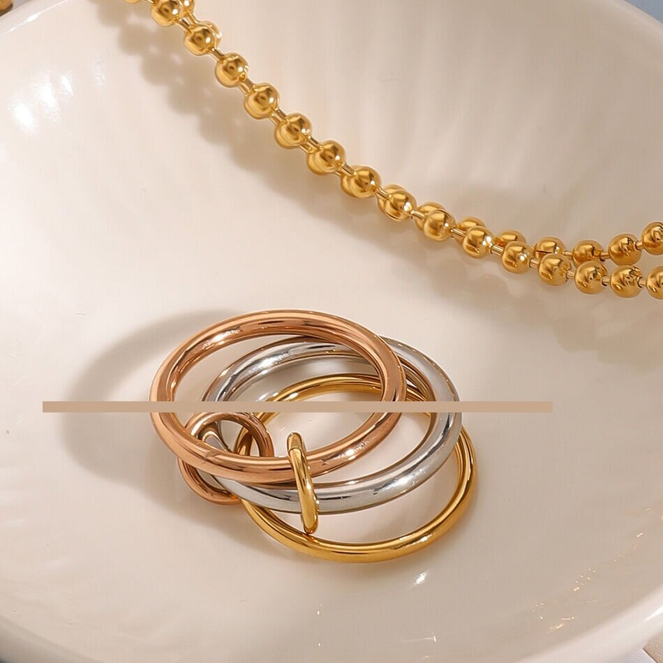 1 Pair Simple Series Personality Annular Stainless Steel Waterproof Mixed Copper Gold Color Women's Single Rings h5Picture2