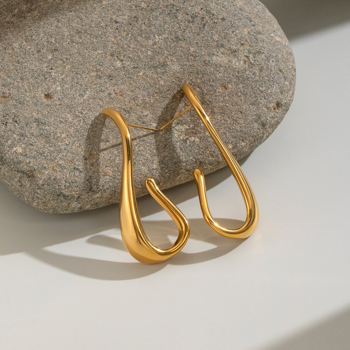 U-shape Stainless Steel Waterproof Gold Color Women's Stud Earrings 2