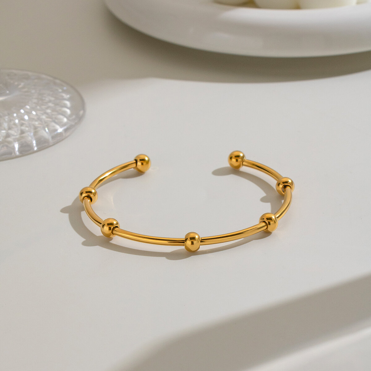 Wasserdichte Armreifen Aus Edelstahl In Goldfarbe Für Damen Bild4