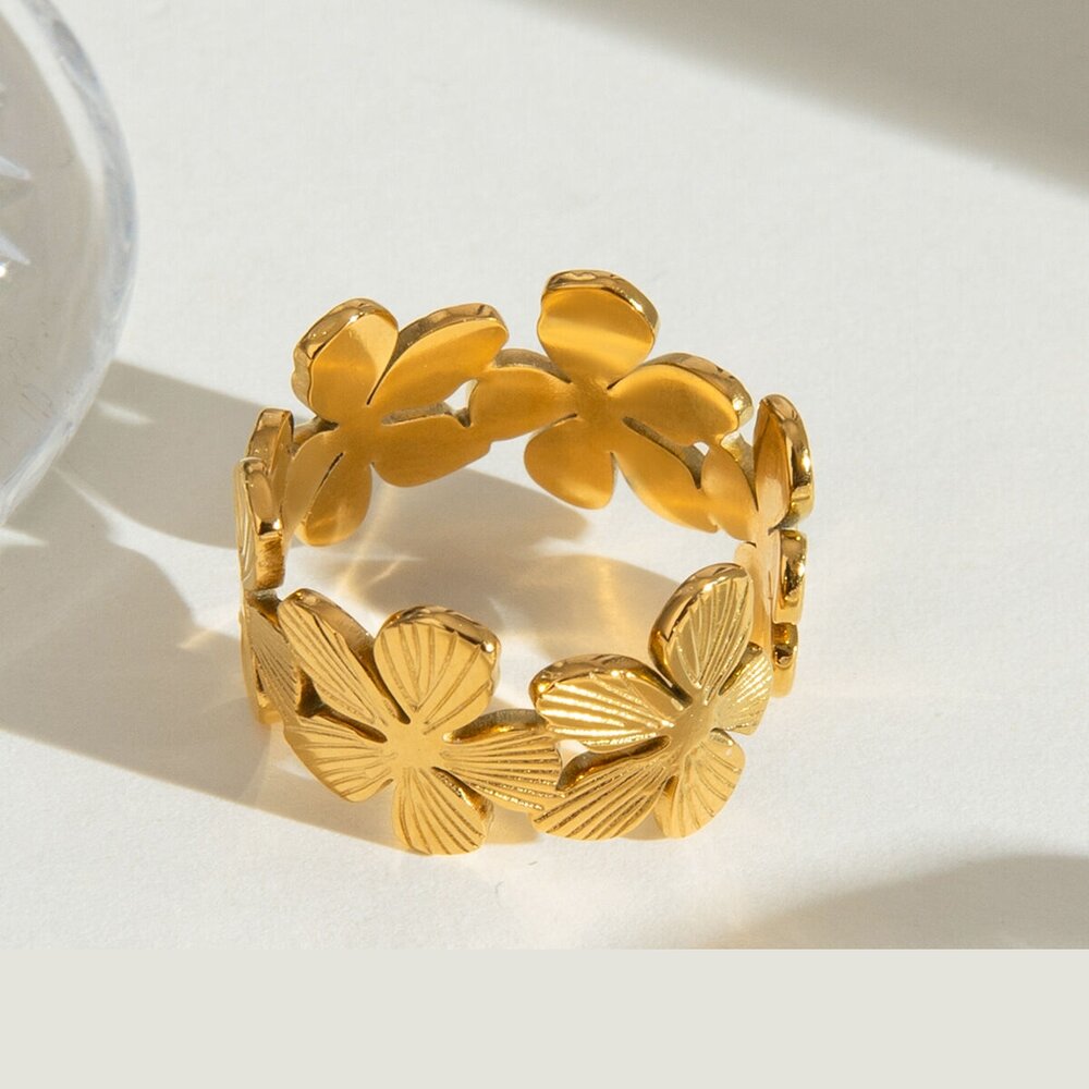 1 Piece Sweet Flower Stainless Steel Waterproof Gold Color Statement Ring