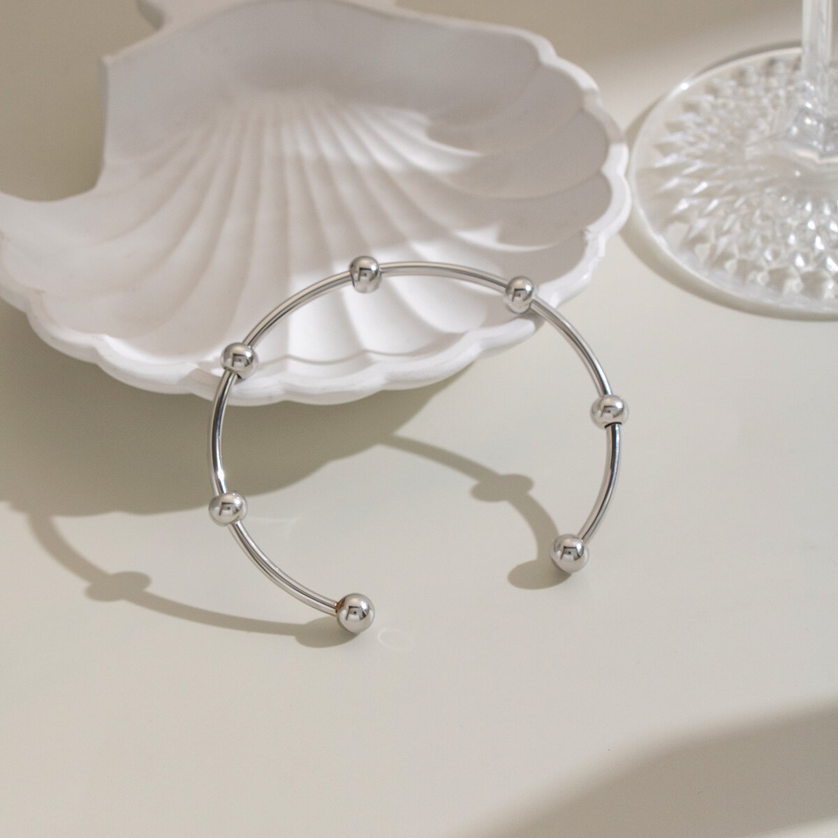 Wasserdichte Armreifen Aus Edelstahl In Goldfarbe Für Damen Bild5