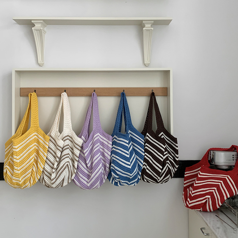 Casual Style Woven Solid Color Stripe Hollowed-Out Woven Polyester Women's Round Bag Shoulder Bags h5 Picture4