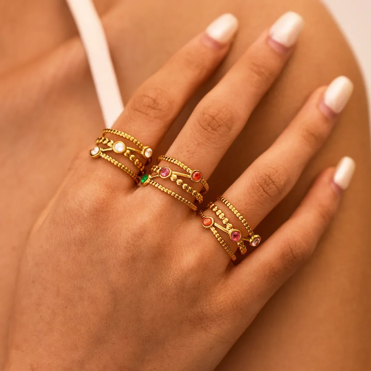 Simple Series Daily Irregular Shape Hollowed-Out Stainless Steel Waterproof   Gold Color Women‘s Statement Rings Picture5
