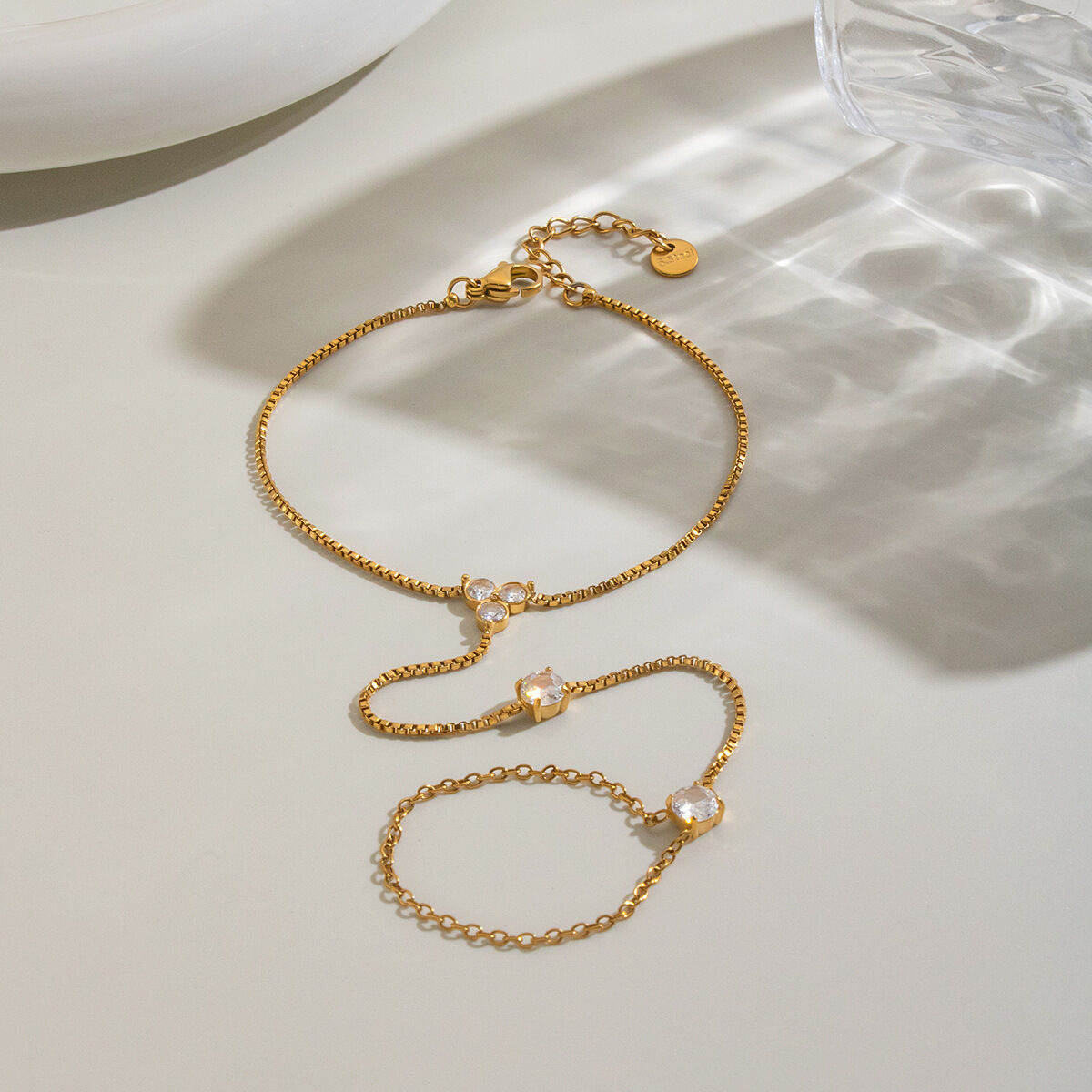 Flower Shape Stainless Steel Waterproof Gold Color Zircon Women's Hand Chain