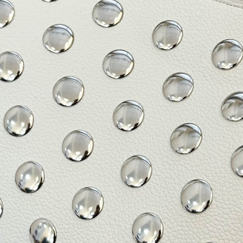 Streetwear Stijl, Metalen Details, Studs, Effen Kleur, Klinknagels, Premium Kwaliteit Pu, Vierkante Schoudertas Voor Dames h5 Afbeelding5