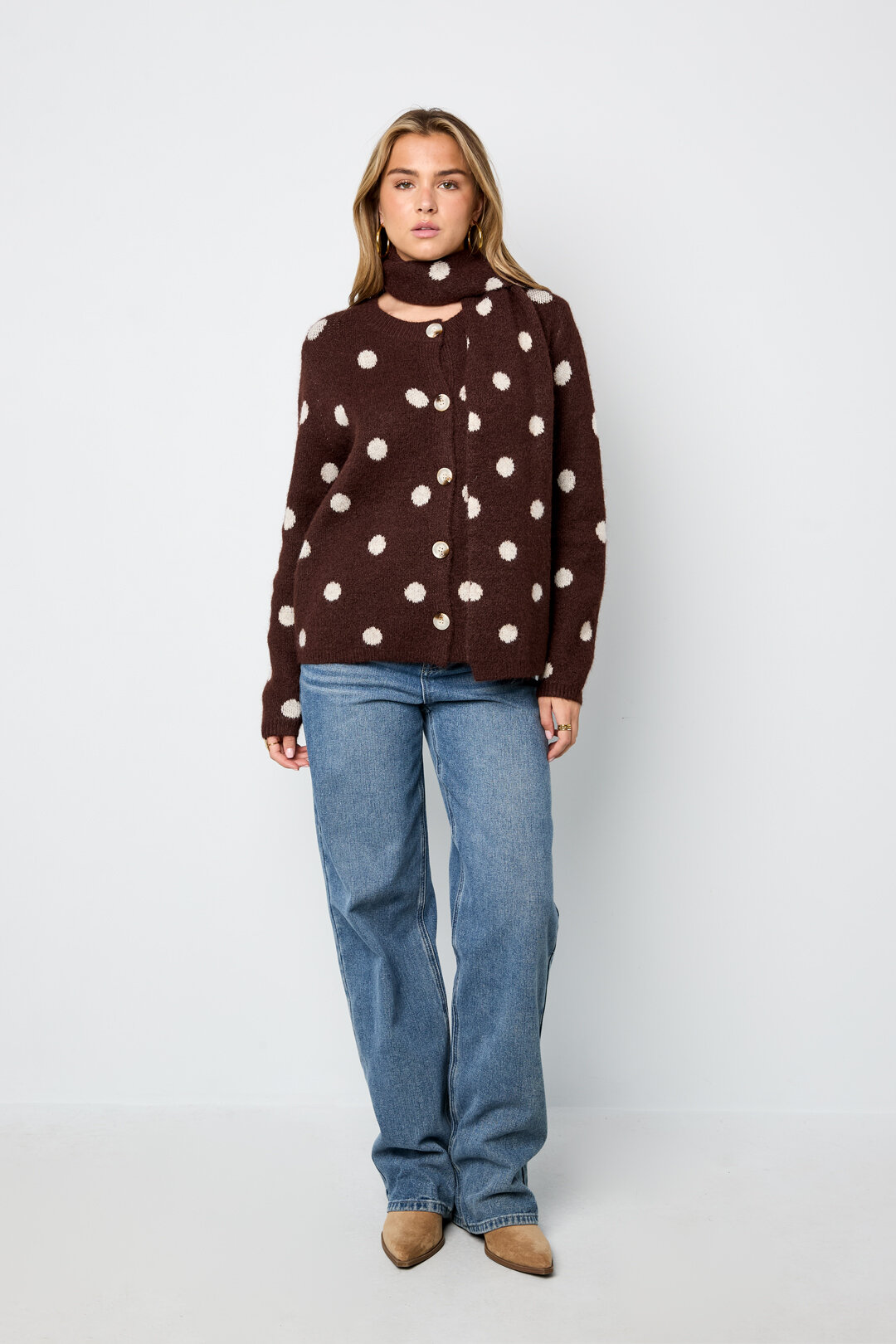 Der Haarige Polka-Dot-Schalpullover h5 Bild6