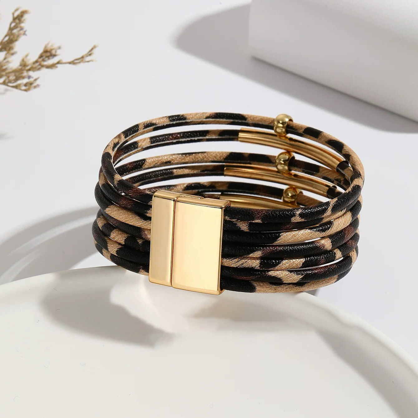 Retro Leopard Print Pu Women's Bangles