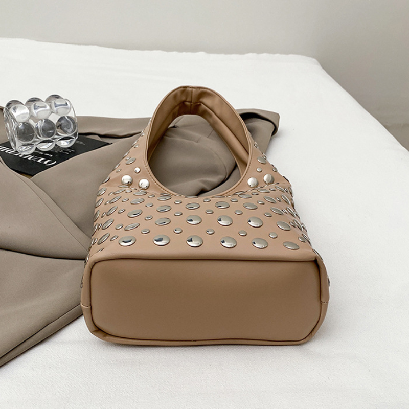 Streetwear Style Metal Hardware Studded Solid Color Rivet Pu Women's Bucket Bag Shoulder Bags Picture6