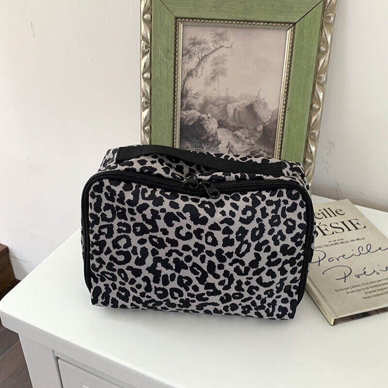 Simple Series Retro Leopard Print Polyester Makeup Bags