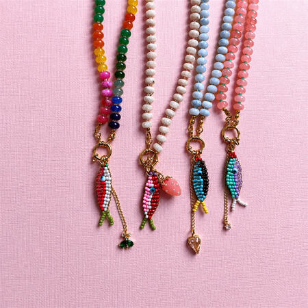 Collares de mujer con cuentas de resina dorada de la serie Romantic Cute Beads Fish