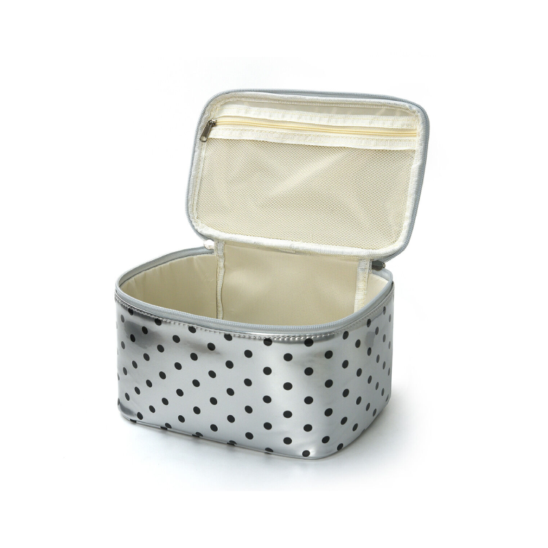 Pochette per il trucco in pelle a pois della serie Simple, perfette per tutti i giorni. 2
