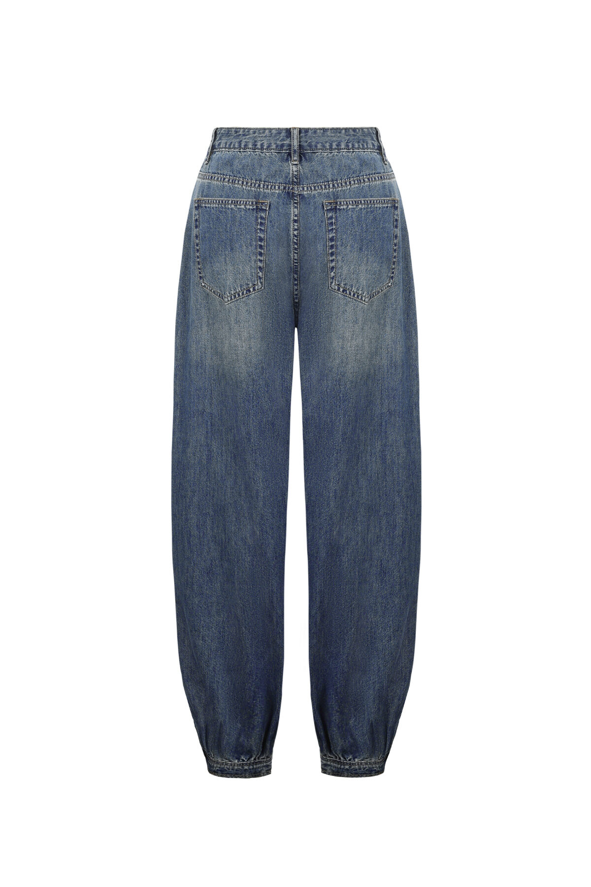 Balloon Jeans With Button End Picture3