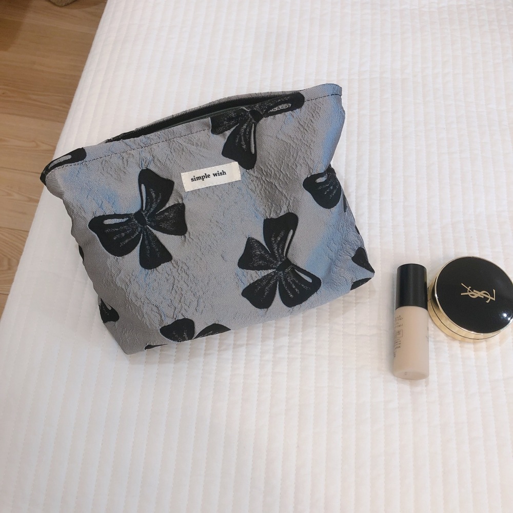 Simple Series Sweet Bow Knot Mixed Color Canvas Makeup Bags h5Picture5