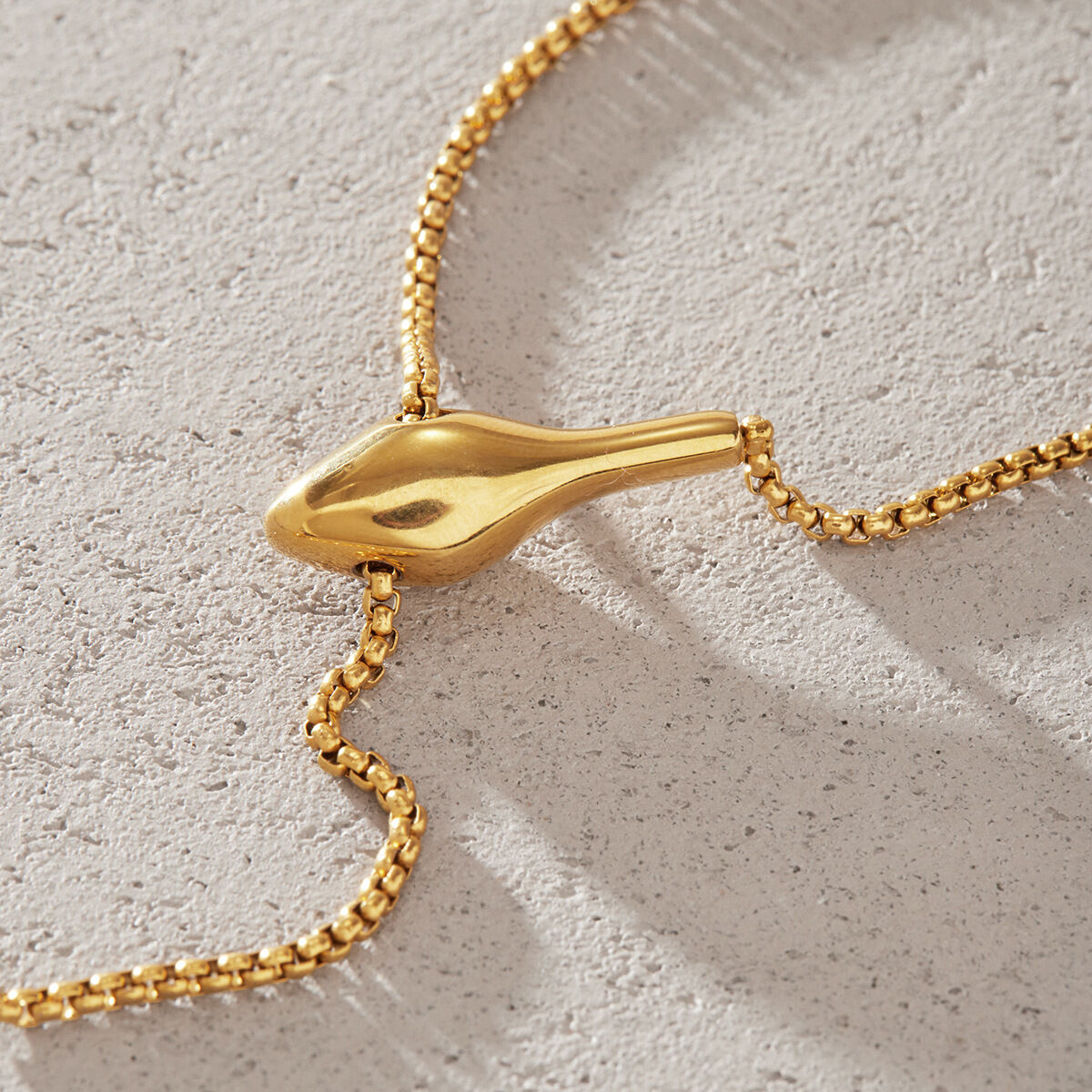 Collares Con Colgante Para Mujer En Forma De Serpiente, De Acero Inoxidable, Impermeables, De Color Dorado, Con Diamantes De Imitación Y Circonitas. Imagen5