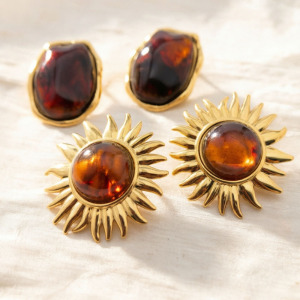 Retro Sun Shape Resin Gold Color Women's Stud Earrings h5 Picture3